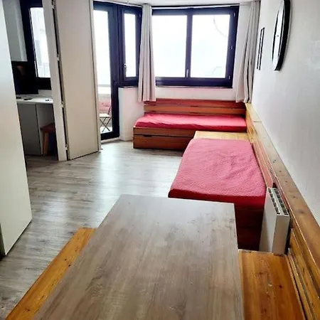 2 Pieces Au Pied Des Pistes A Avoriaz Les Intrets *